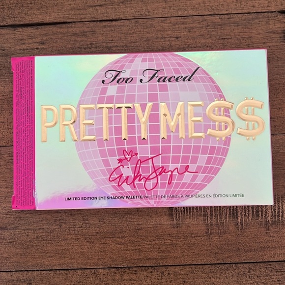 Too faced pretty mess Erika Jane limited edition eyeshadow palette - Picture 3 of 10